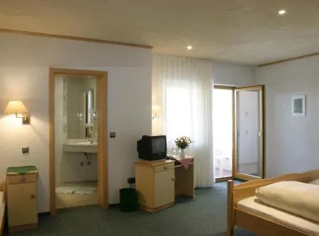 Гостевой дом Spessarter Hof 2*